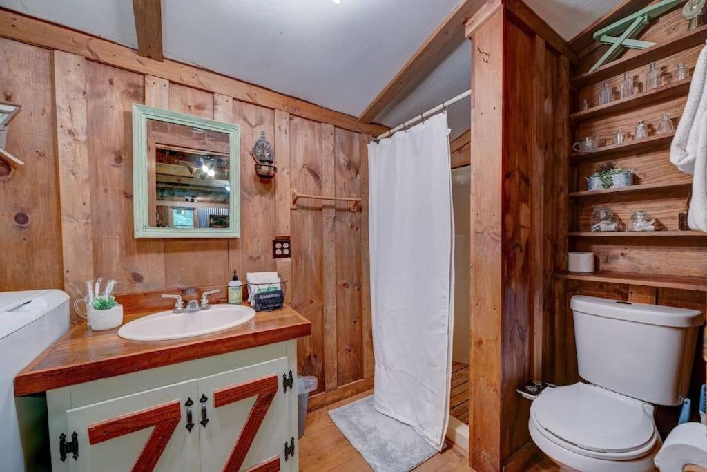 Bear Den Bungalow With Hot Tub Near Blue Ridge And 엘리제이 외부 사진